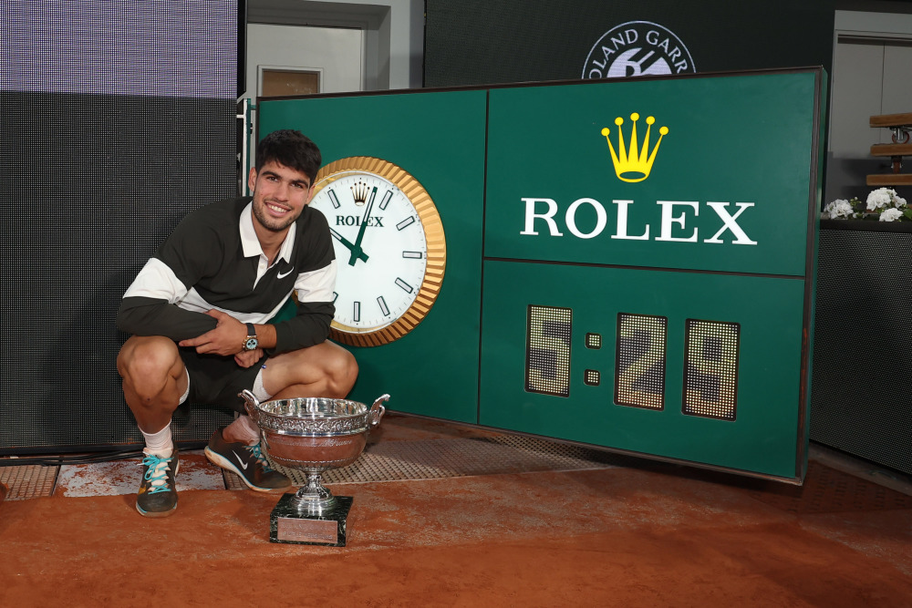 母亲突发离 母亲突发离