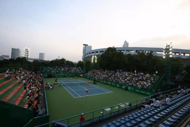 曼联卫冕战 曼联卫冕战