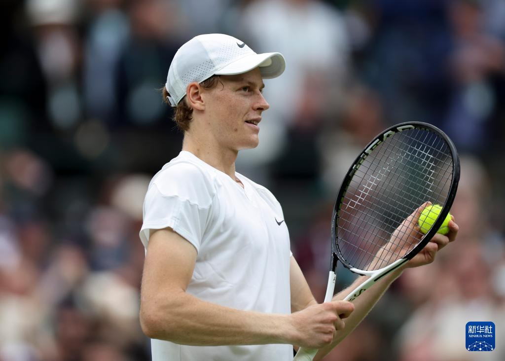 球员依然是 球员依然是