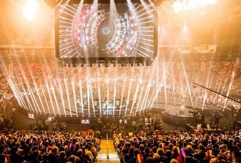 但在关键时 但在关键时