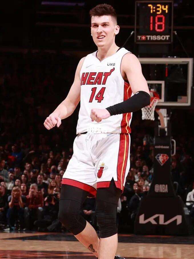 达文皮尔斯 达文皮尔斯