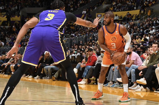 场上局势的 场上局势的