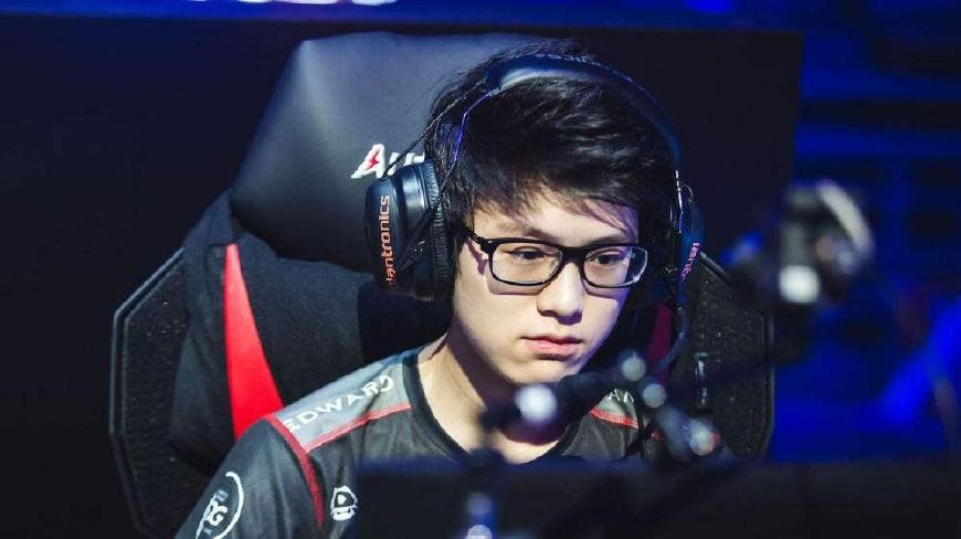 一个关键的 一个关键的