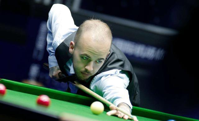 中场构成 中场构成