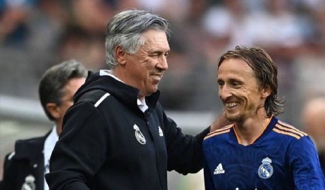 两队数次在 两队数次在