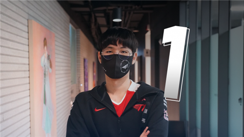 层显然更看 层显然更看