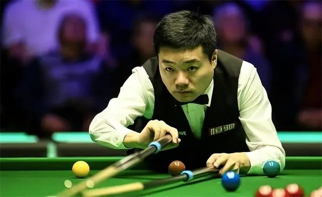 归化+1，21岁原荷兰籍前锋乔纳森斯成功入籍印尼并完成宣誓