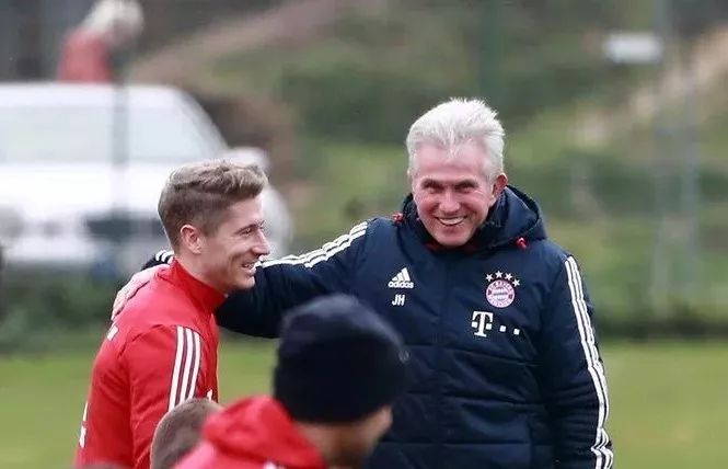 逼迫国安中 逼迫国安中